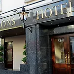Dillon's Hotel
