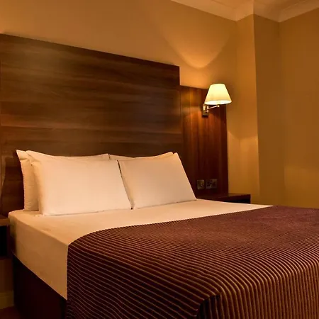 Dillon's 4* Letterkenny