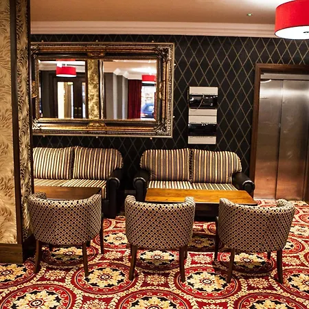 Hotel Dillon's